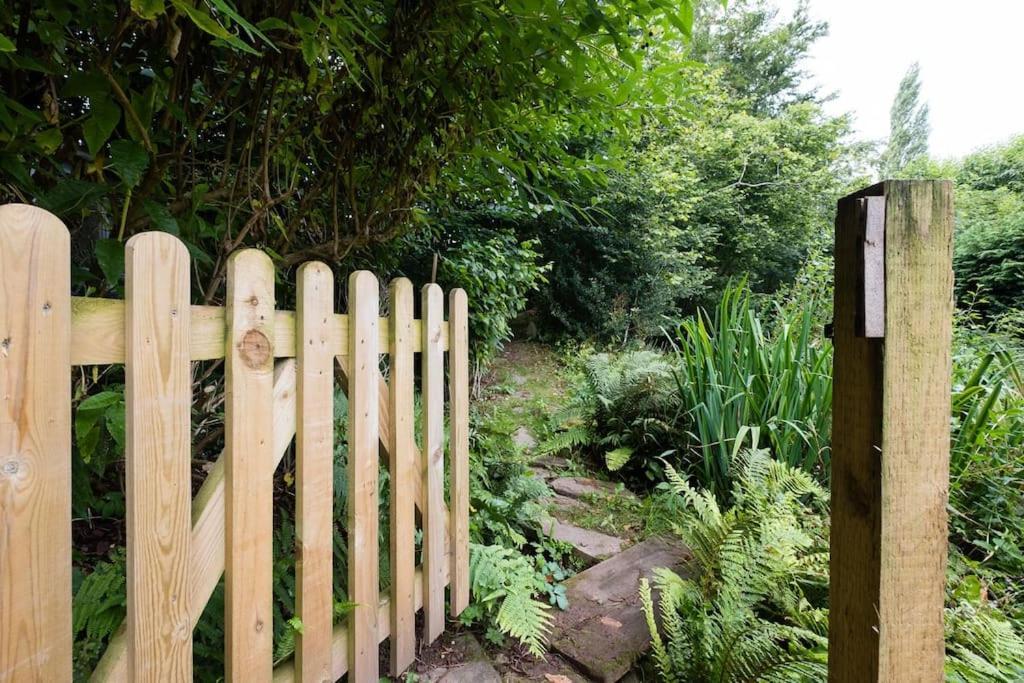 Luxury Cottage Near Hay-On-Wye Llanigon Exterior photo