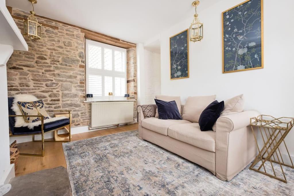 Luxury Cottage Near Hay-On-Wye Llanigon Exterior photo