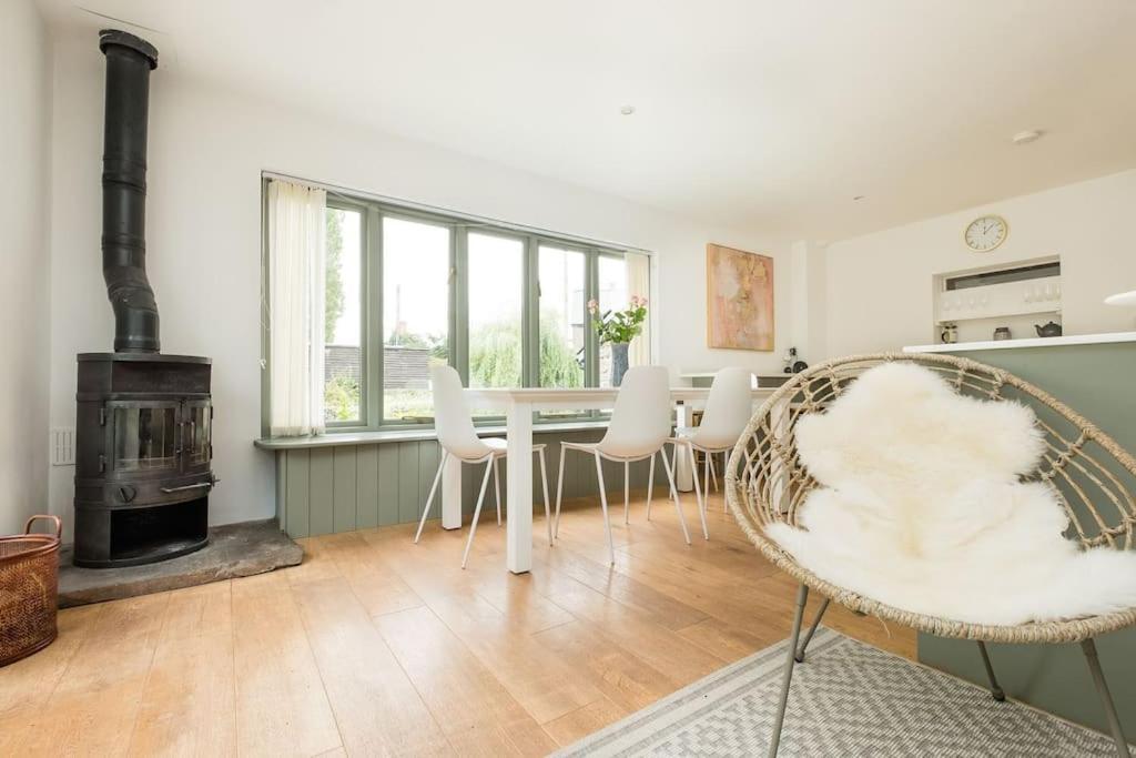 Luxury Cottage Near Hay-On-Wye Llanigon Exterior photo